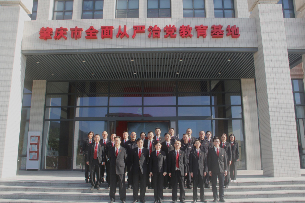 图片4.png 图片4.png