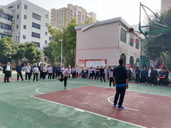投篮2.jpg