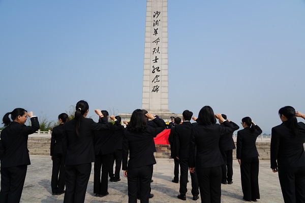 DSC09992-600.jpg