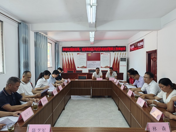 鼎湖区法院党组书记、院长吴国红一行到广西昭平县开展结对帮扶工作和交流学习社会治安综合治理工作